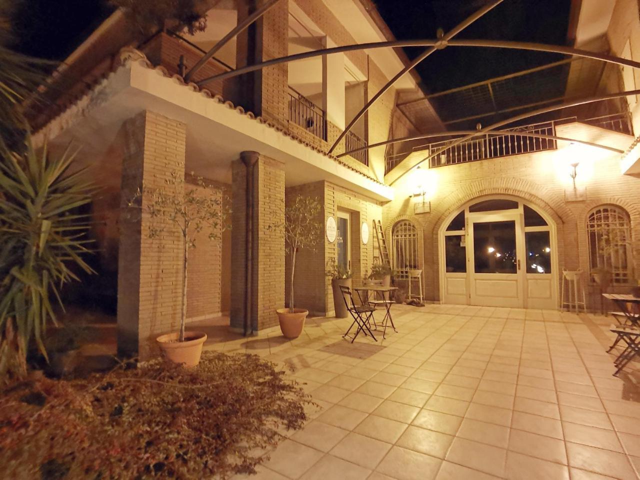 Le Nicchie Guest House Lucera Exterior photo